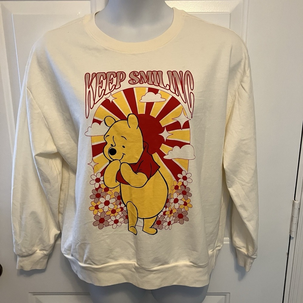 Disney Winnie the Pooh Long Sleeve Ivory Cream Sweatshirt Size 2XL XXL Women's